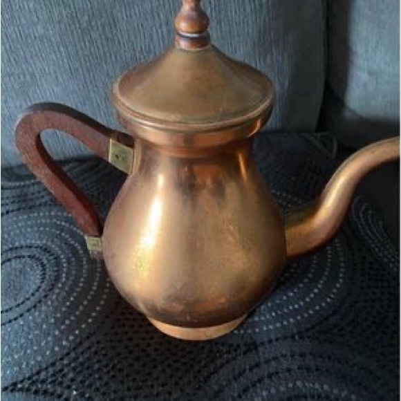 Vintage genin Trudeau Montreal copper teapot. - Picture 1 of 5